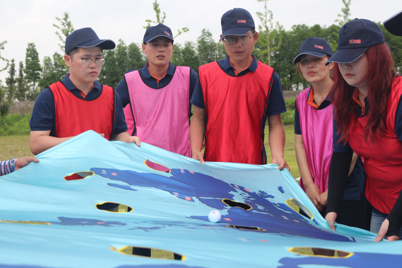 上海60人团建活动方案，上海野外拓展培训方案